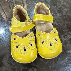 Livie and Luca girls flats